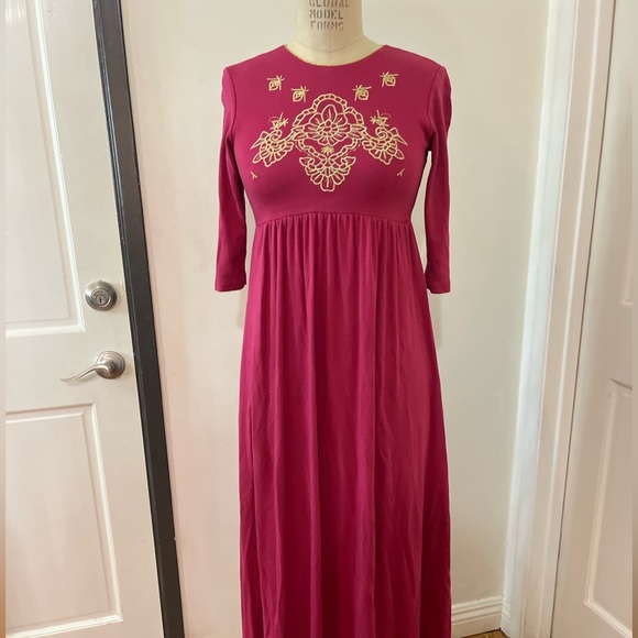 J.P Kids (14) Gold Embroidered Threading and Magenta Cotton Maxi DRESS - Picture 2 of 10